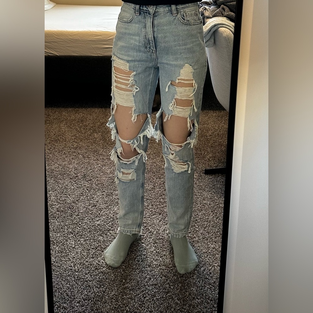 American eagle mom jeans